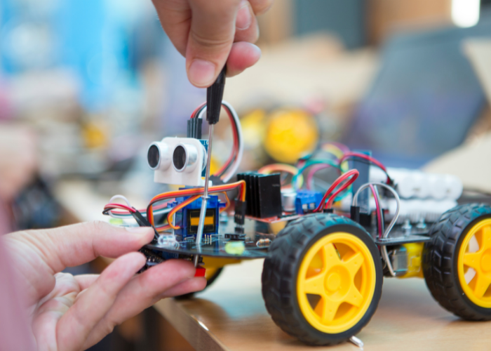 ROBOTİK KODLAMA EĞİTİCİ EĞİTİMİ